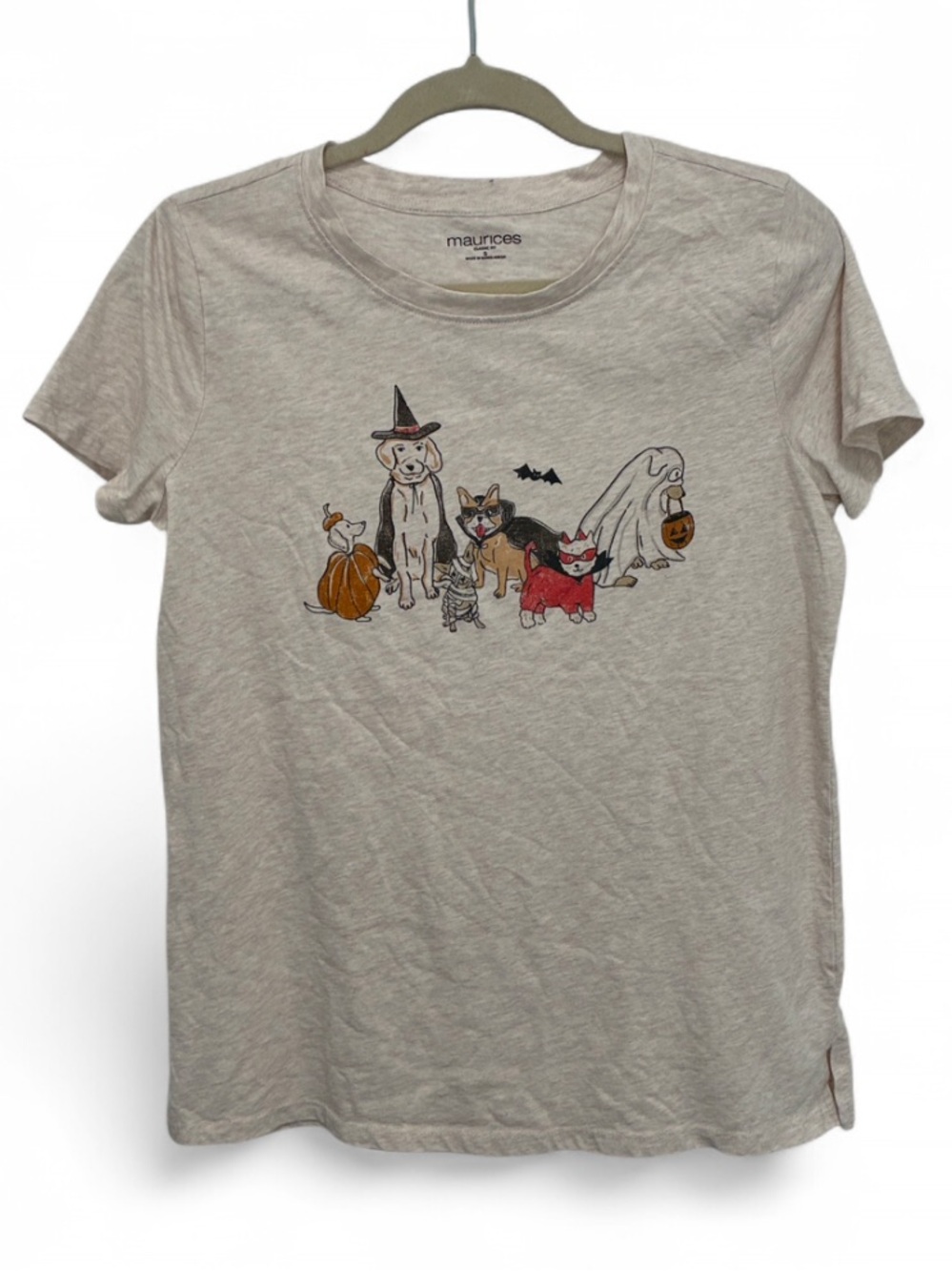 Maurices Halloween Dogs Graphic Off White Short Sleeve Tee Shirt